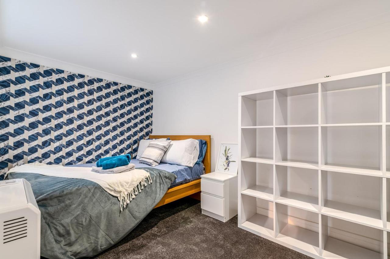 Modern One Bedroom Apartments In Brighton Exterior photo